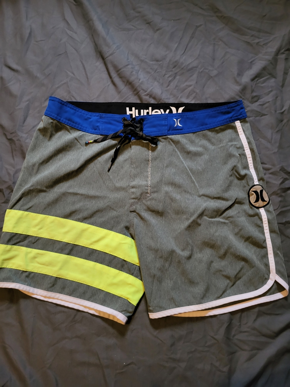 Hurley Men’s Gray Boardshorts with Blue Waistband and Neon Yellow Stripes